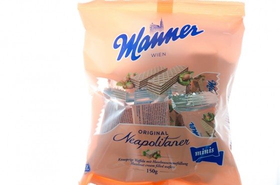2015-10-27-Aus-Versehen-Vegan-Halloween-Candy_DSC6001-600px-c-PETA-D-560x371